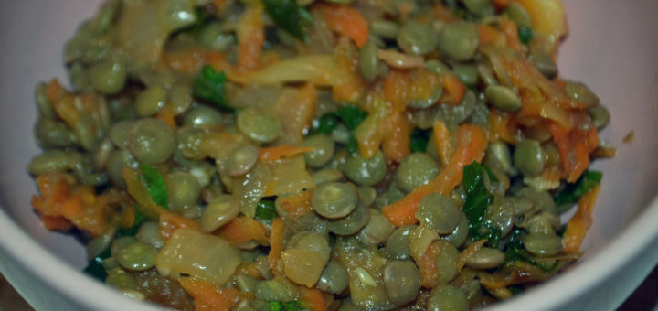 чечевица с овощами