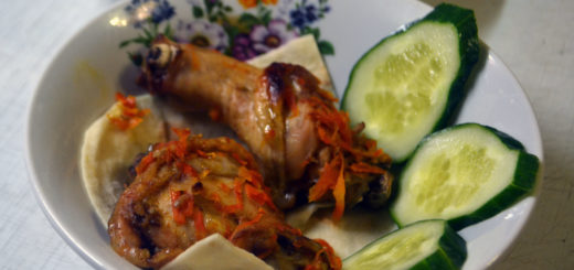 Курочка с лавашем и свежими овощами